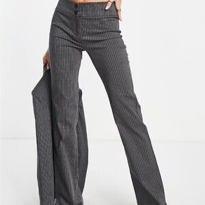 ASOS DESIGN pinstripe flare pants in gray low rise wide leg button zip up SZ 8